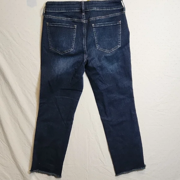 NYDJ Marilyn Straight Leg Jeans Patch Pockets Size 8. B13 - Picture 13 of 13